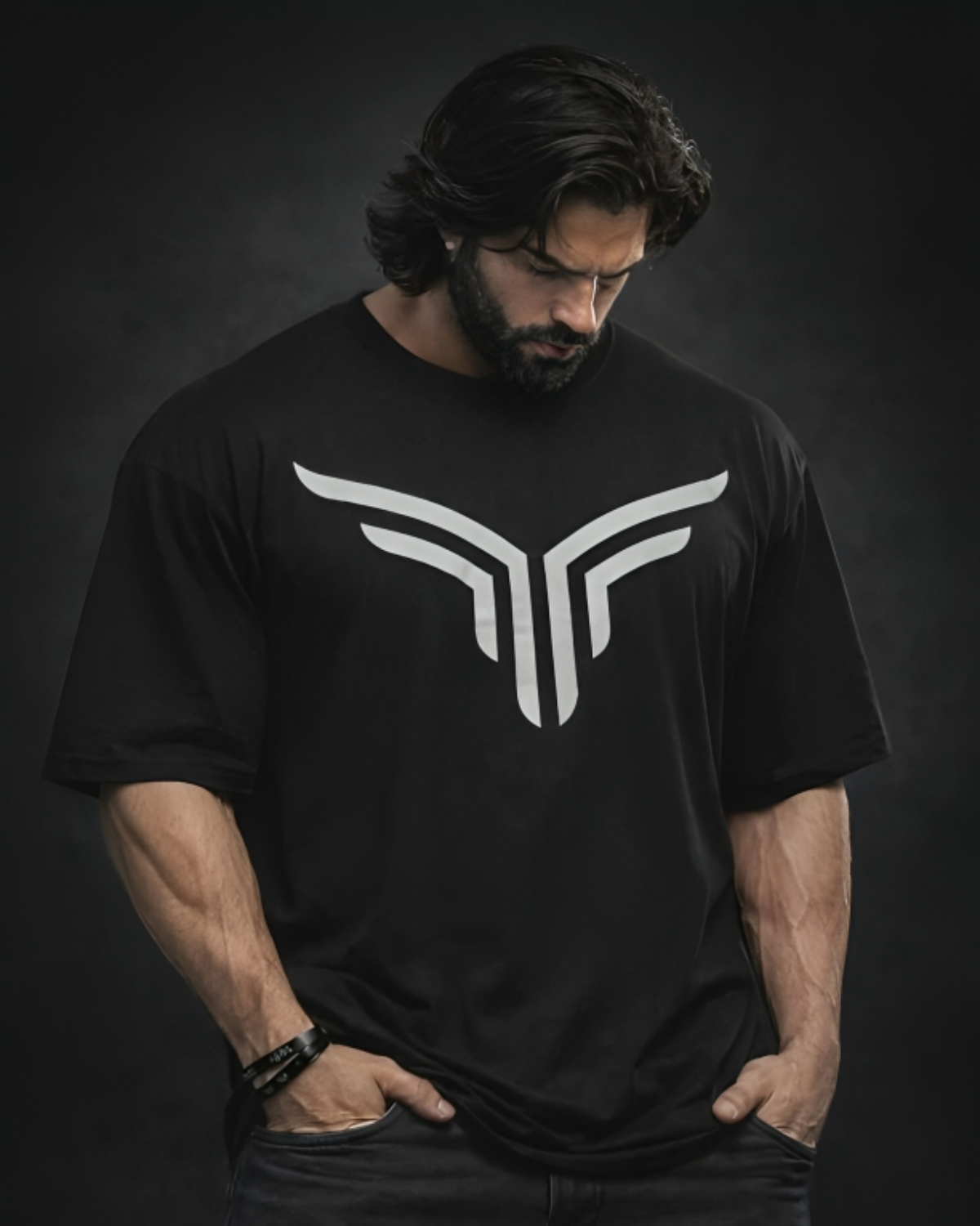 WV4 Main Core Emblem Oversized Tee - Image 1